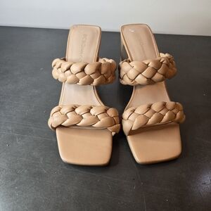 BCBG block heeled sandal Tan